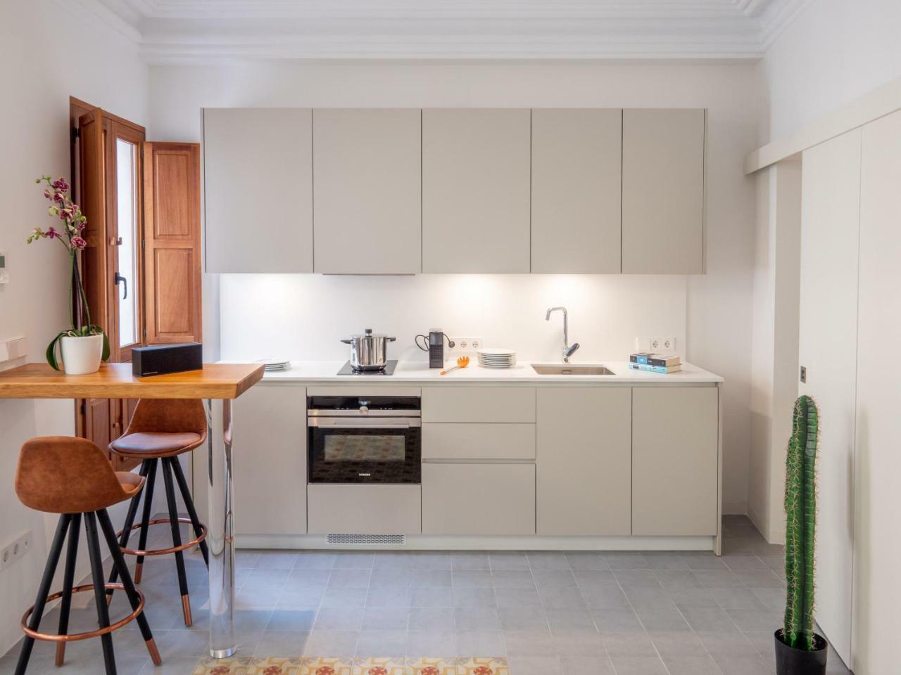 Es Palauet Brandnew One Suite Apartment In Ibiza Center Eksteriør bilde